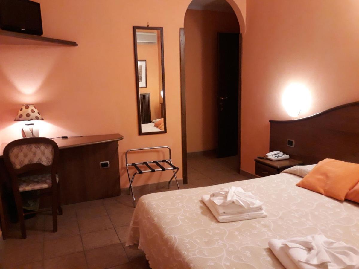 Hotel Cavour Βερόνα Εξωτερικό φωτογραφία