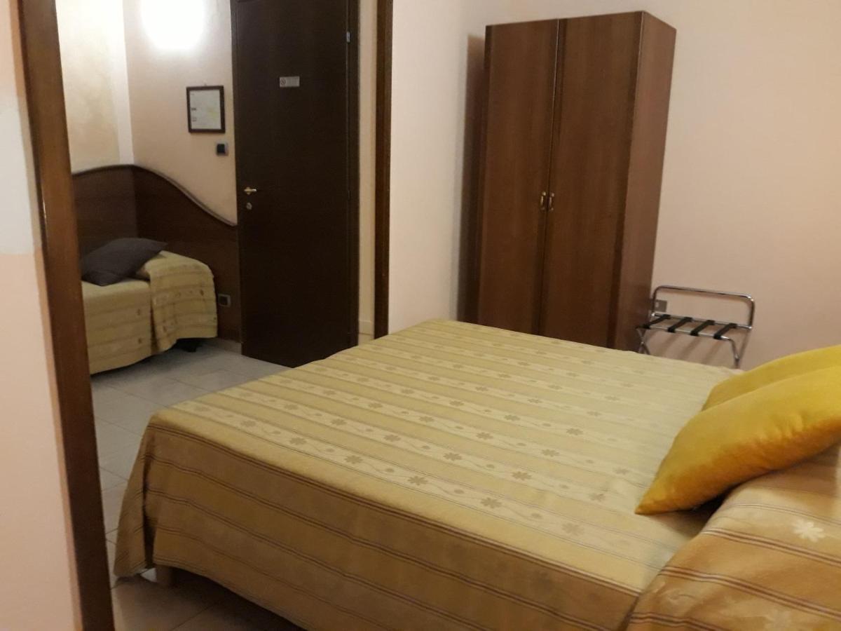 Hotel Cavour Βερόνα Εξωτερικό φωτογραφία